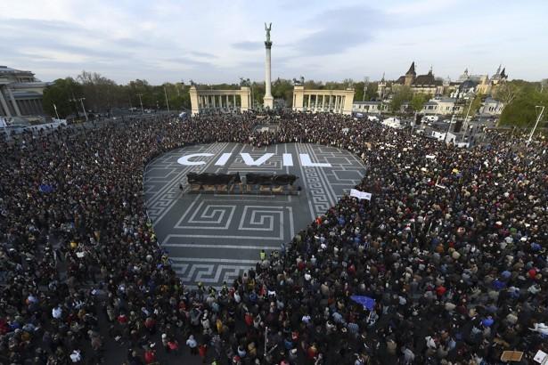 The legislation has prompted protests in Hungary. Photo: hvg.hu